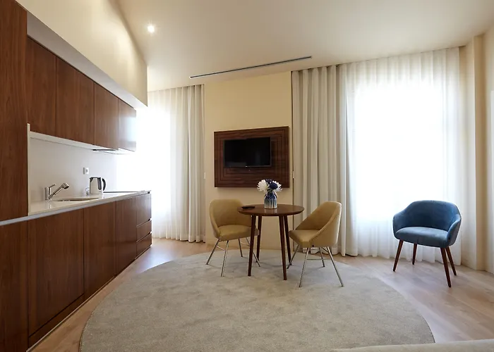 Signature Os Terceiros Готель *